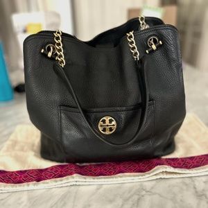 TORY BURCH CHELSEA SLOUCHY TOTE